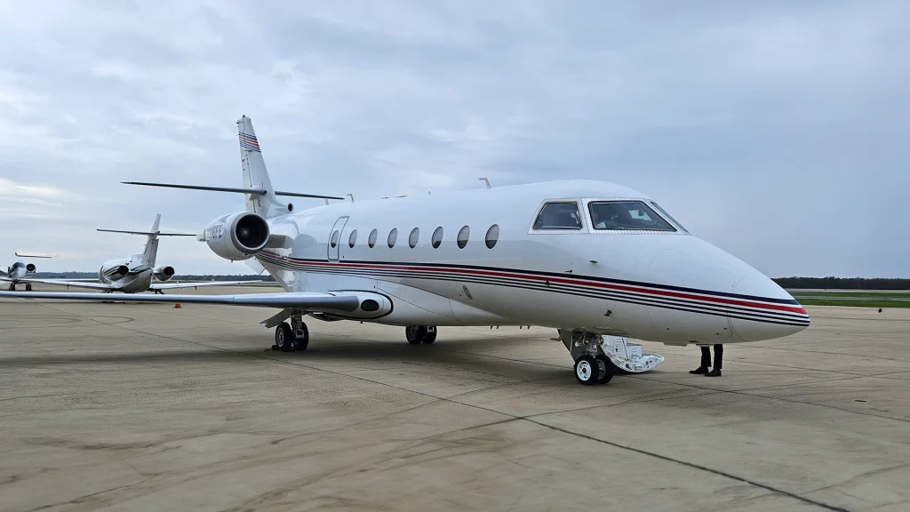 Super Midsize Gulfstream G200